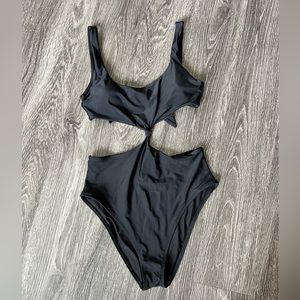 Women’s Aerie Front Cut/Tied One Piece Swimsuit